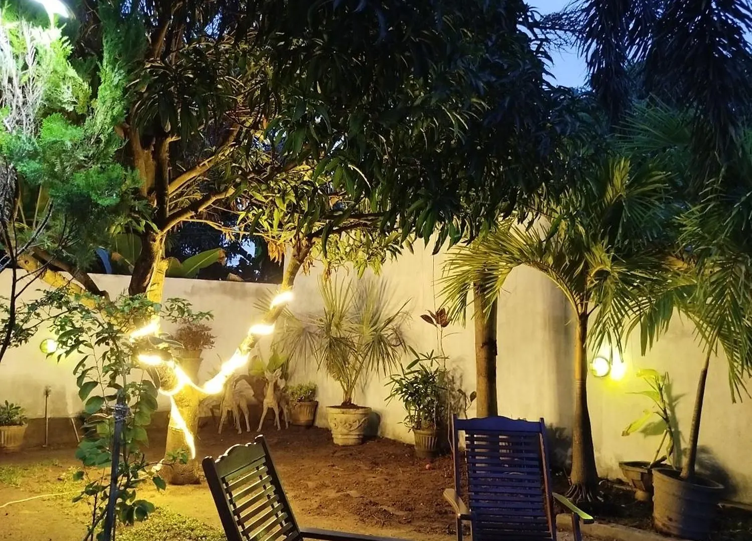 White Palace Νεγκόμπο